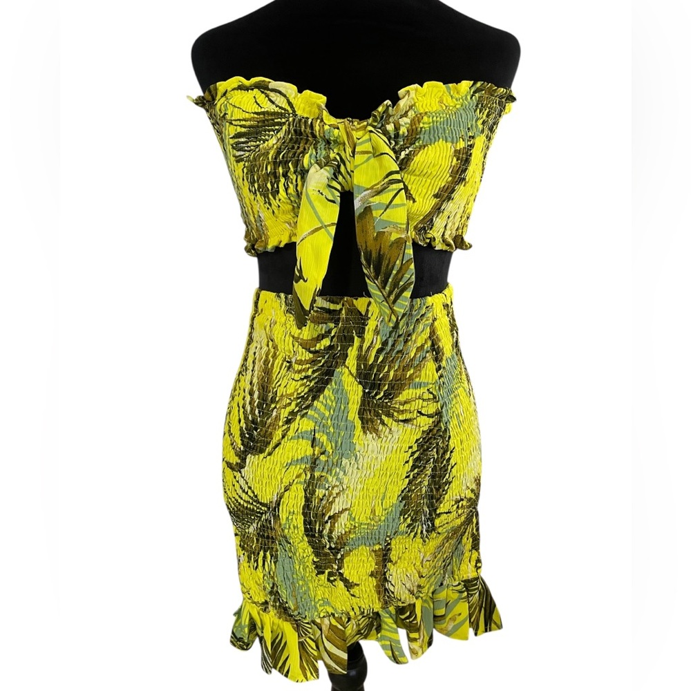 Yellow multicolored Willa crinkled tube top,skirt, two piece adjustable tie, - Picture 9 of 9